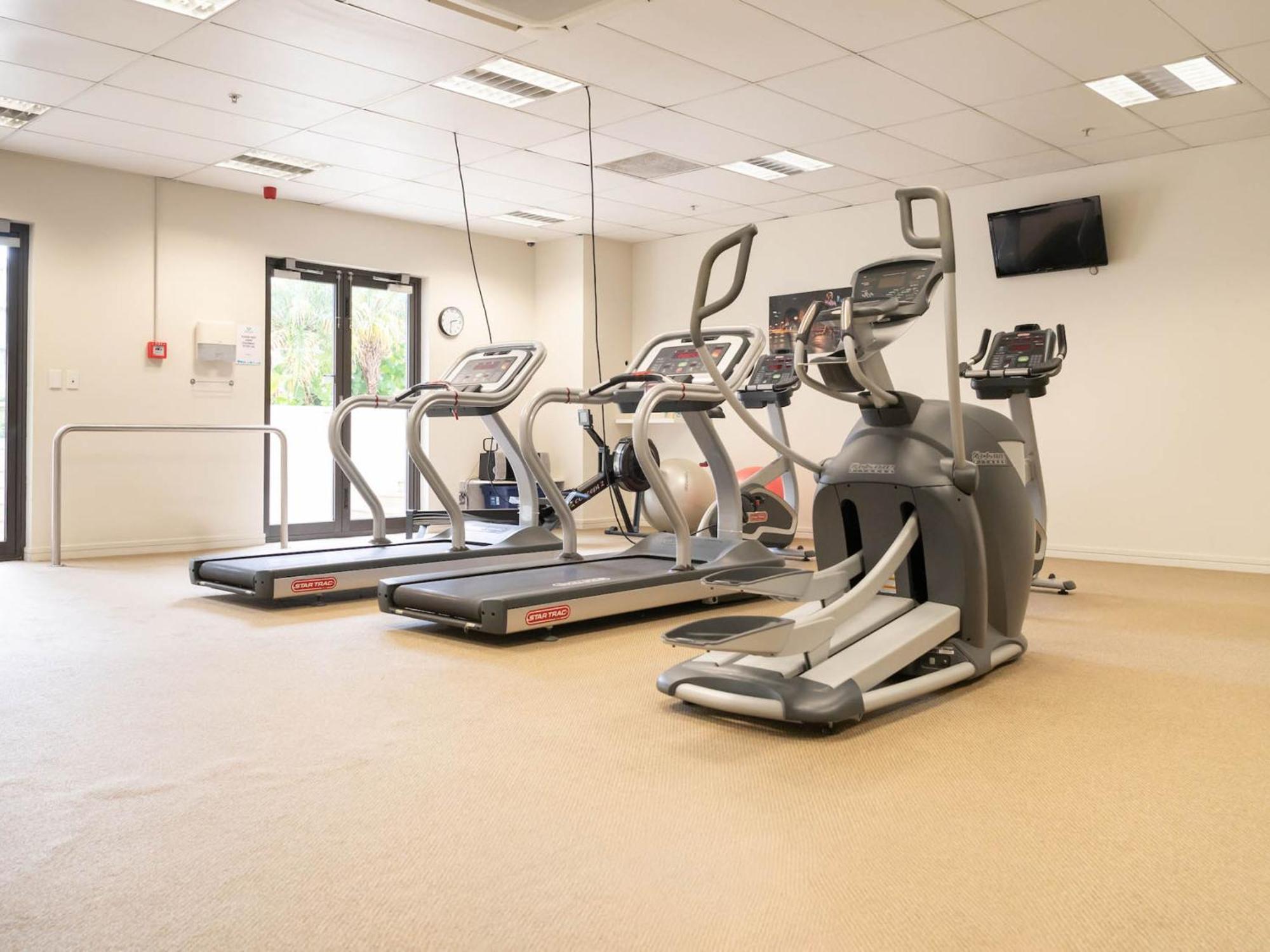 Hotel Ohtel Auckland Zewnętrze zdjęcie The gym at the National Rehabilitation Hospital