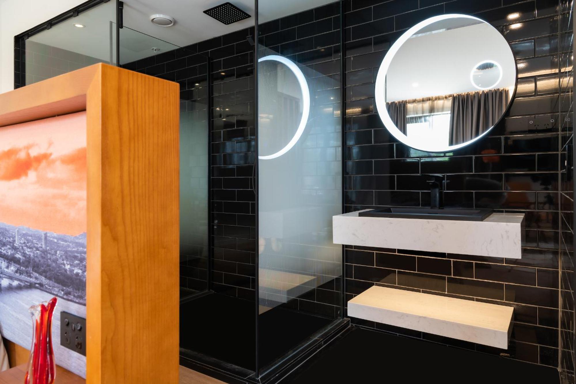 Hotel Ohtel Auckland Pokój zdjęcie Bathroom