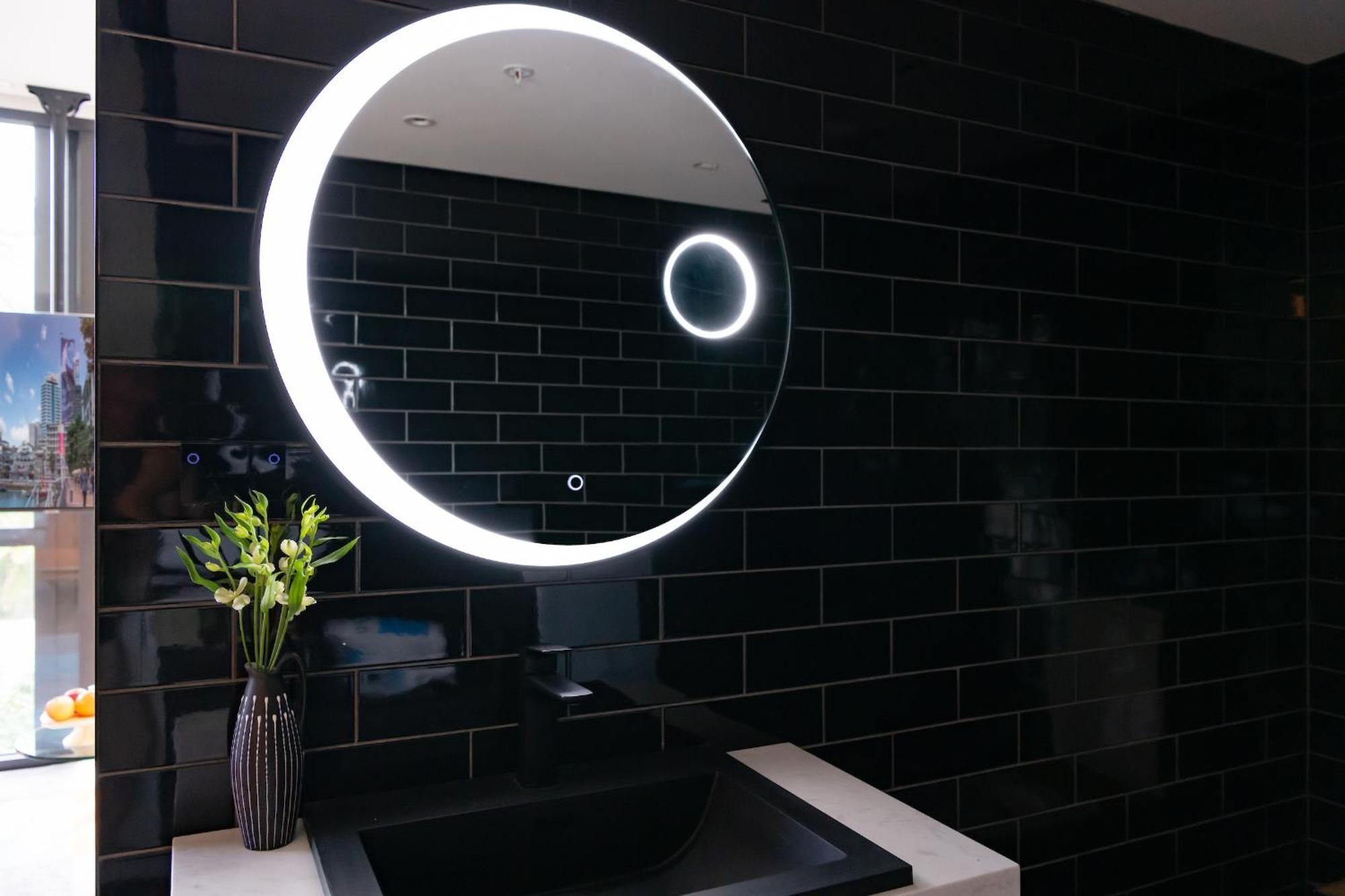 Hotel Ohtel Auckland Zewnętrze zdjęcie LED mirror
